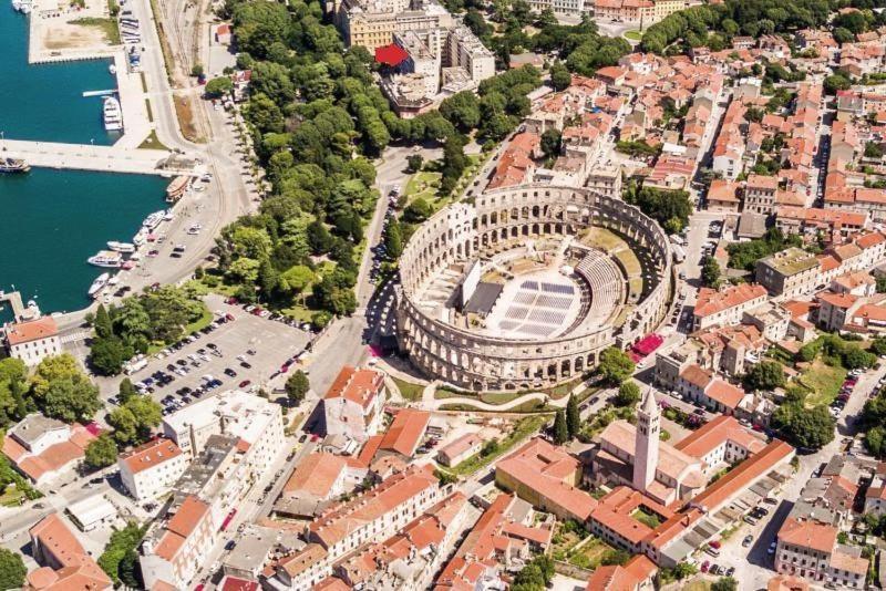 App Letta Sunset Pula Apartment Bagian luar foto