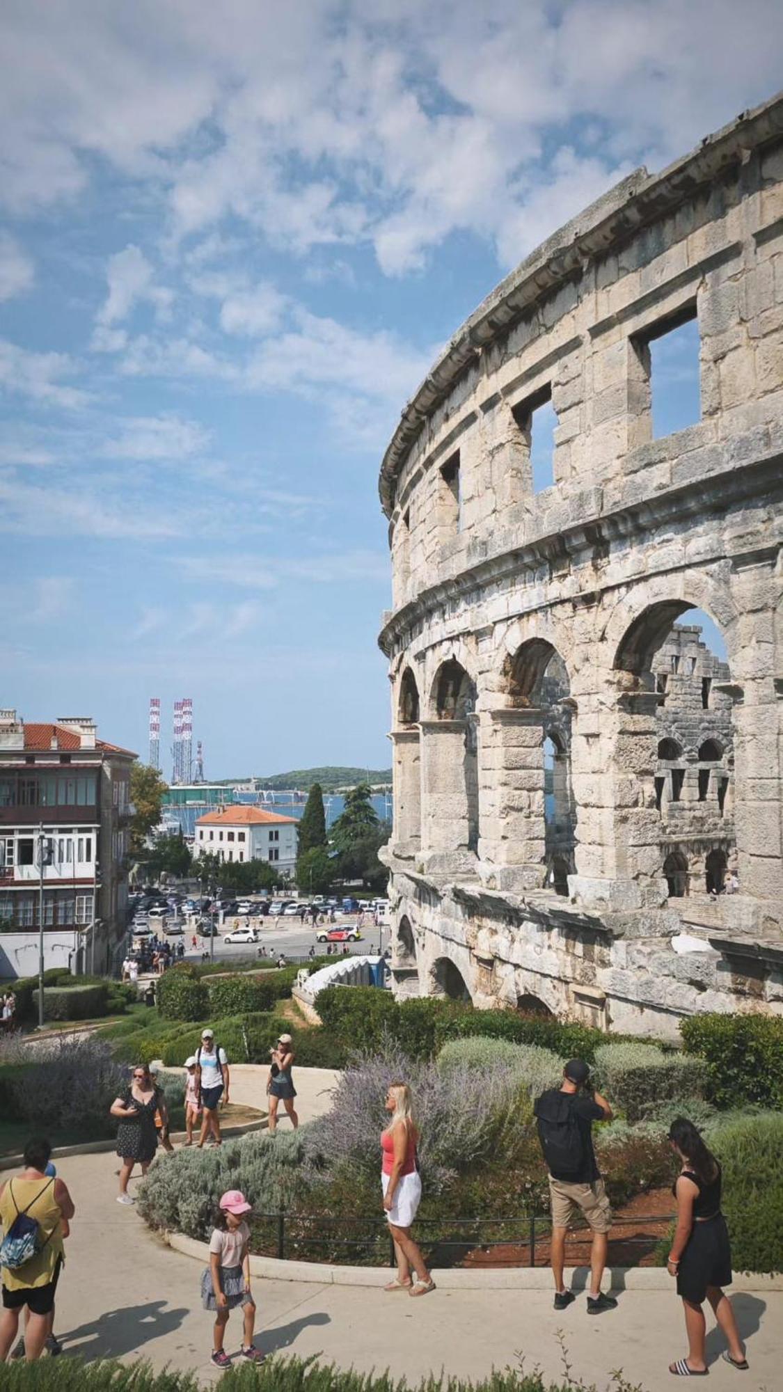 App Letta Sunset Pula Apartment Bagian luar foto